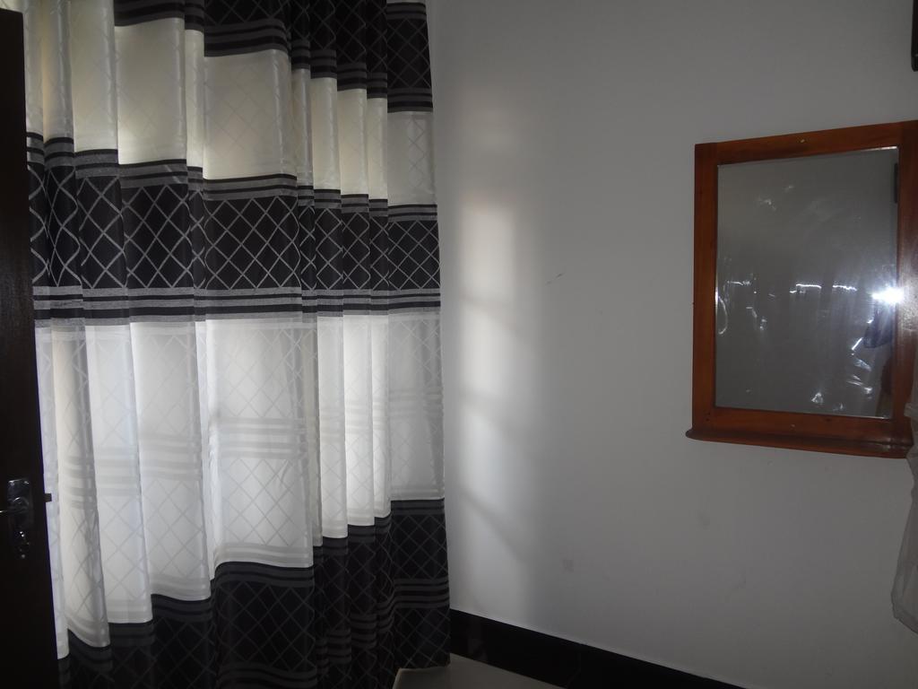 Ceylon Surf Guest And Restaurant Bed & Breakfast Weligama Luaran gambar