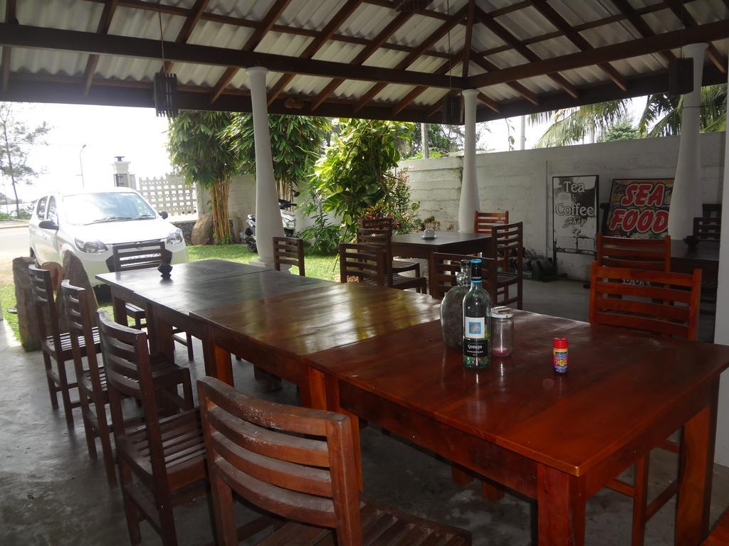 Ceylon Surf Guest And Restaurant Bed & Breakfast Weligama Luaran gambar